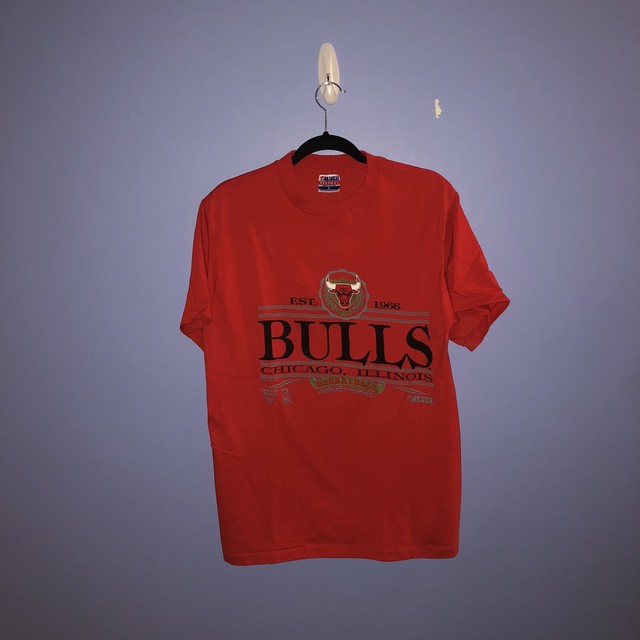 Vintage 90s Chicago Bulls Trench Ultra tee shirt Menâs size Large vtg | eBay