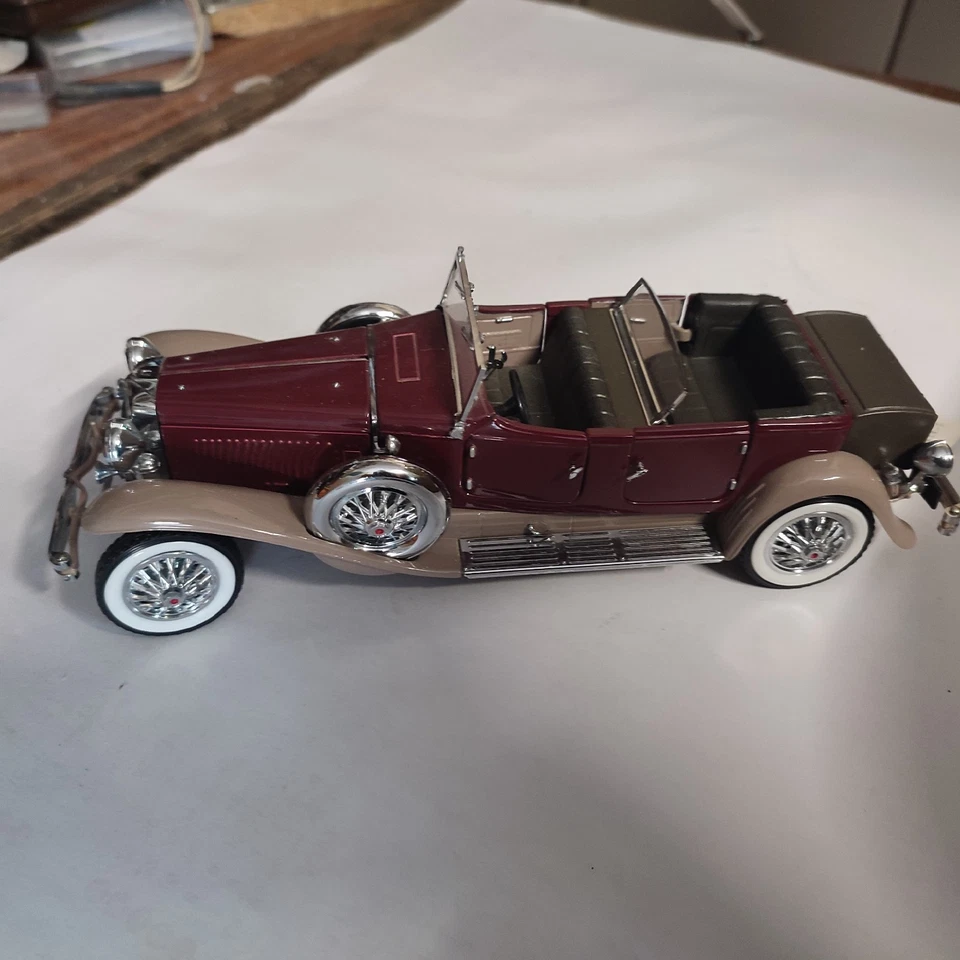 DUESENBERG J - DERHAM TOURSTER - 1930 Franklin Mint éch: 1/24 métal - Photo 2/4