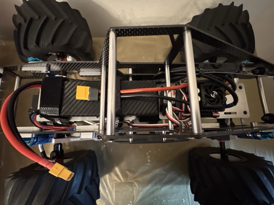 Rc4wd Carbon Assault Monster Truck Excellent RTR Updates - Losi Lmt - Image 4 of 4