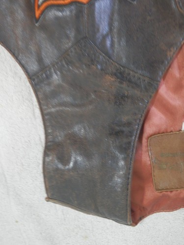 Gilet vintage Beau Geste in morbida pelle con toppe Harley Davidson taglia 9/10 - Foto 5 di 8