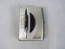 VINTAGE SONY  WM-FX195 WALKMAN RADIO PERSONAL CASSETTE PLAYER TESTED AND WORKING