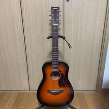 Acoustic Guitar Yamaha Mini Sunburst Good Condition with Hard Case