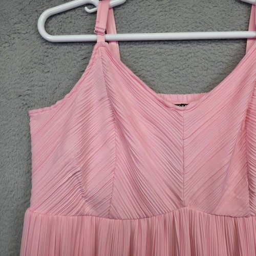 Torrid Maxi Dress Womens 2X Pink Plisse Pleated Pastel Lined Romantic Flowy NEW - Picture 12 of 19