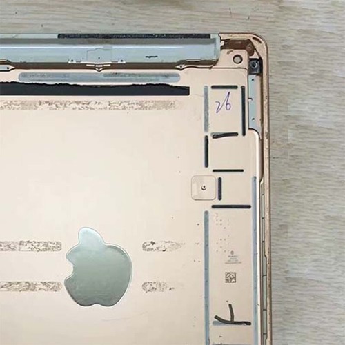 Apple Battery Back Cover Rear Housing A2200 For iPad 7 (2019) 10.2 WiFi +4G Gold - Afbeelding 4 van 4