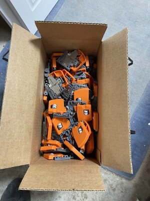 Montaje De Panel Frontal Ajustable Lateral Y Verticalmente