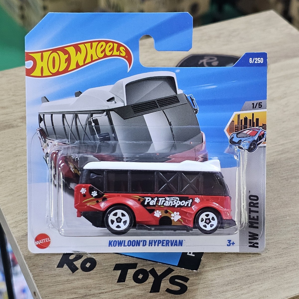 2025 HOT WHEELS KOWLOON'D HYPERVAN SERIES HW METRO SHORT CARD PET