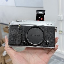 Fujifilm X Series X-E2 XE2 16.3MP Digital Camera Body only - Silver