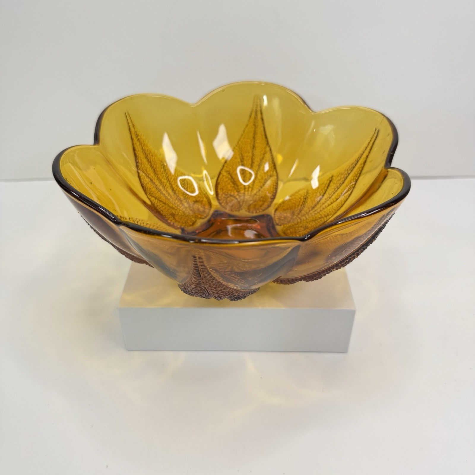 Vintage Anchor Hocking Renaissance Amber Pressed Glass Leaf Serving Bowl