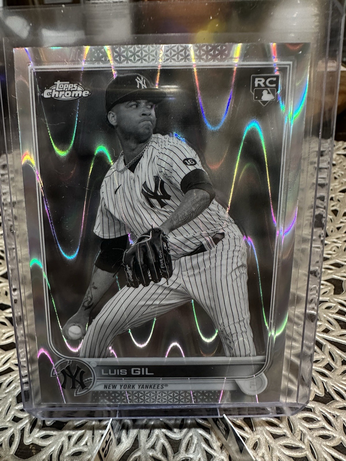 2022 Topps Chrome Sonic - Luis Gil #202 Black & White RayWave Refractor (RC)