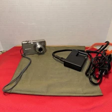 Olympus Fe-230 225935 7.1MP Compact Digital Camera