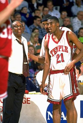 Playoffs Temple coach John Chaney with Eddie Jones during game vs - Old Photo