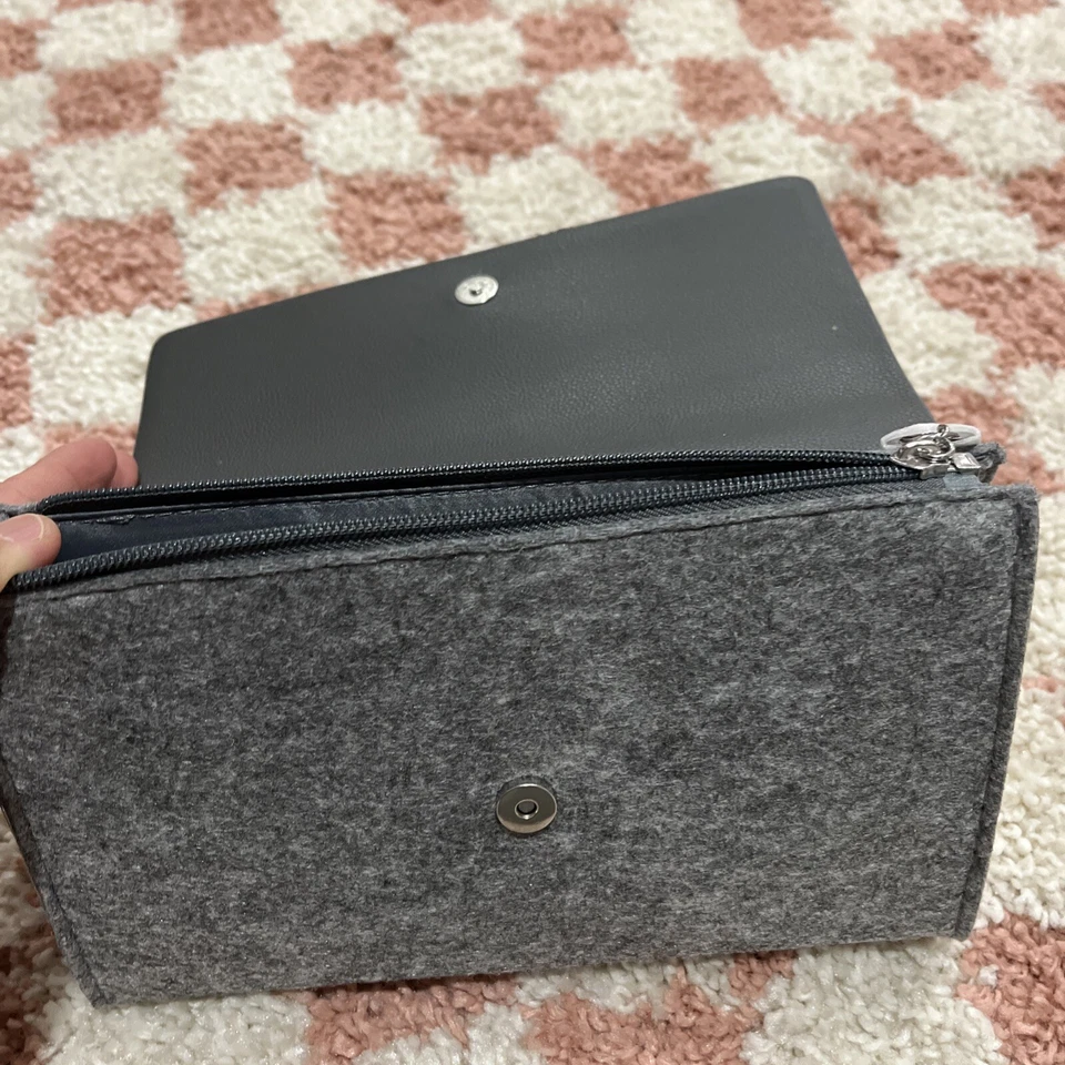 LA PRAIRIE 瑞士瑞士夹包 — 第 2/4 张图片