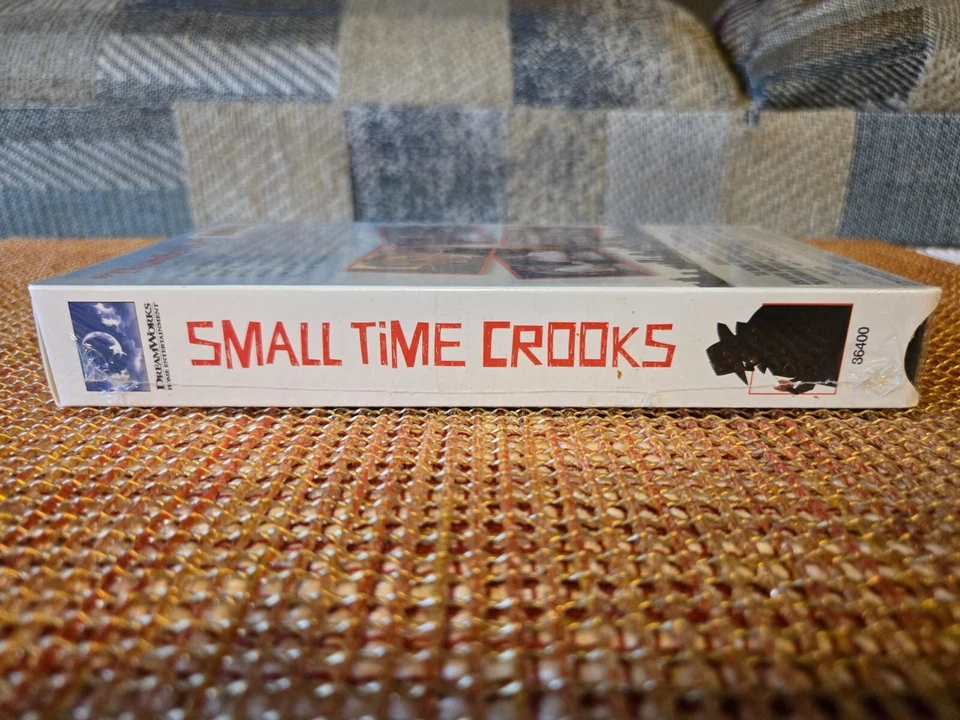 Small Time Crooks (VHS, 2000) NEW, Sealed - Image 4 of 4