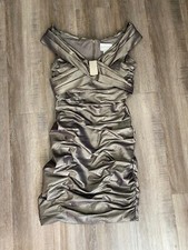 David’s Bridal Dress Satin Cachet Dress Formal Wedding Cocktail 10 W/ Brooch