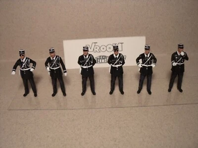 FIGURINES 1/43 SET 466 POLICIERS DEBOUT VROOM NON PEINT ALERTE NOREV ELIGOR - Photo 1/4