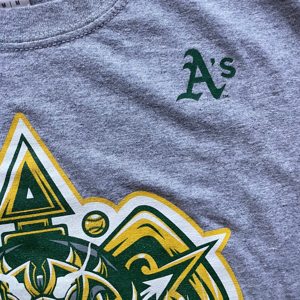 NWT Homme Femme Oakland Athletics A's Graphic T-Shirt Extra Large XL