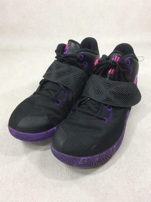 kyrie flytrap low cut