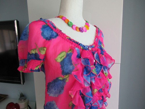 Abercrombie and Fitch Womens Sheer Floral Top Sz S Short Sleeve Pink Blue - Picture 2 of 9