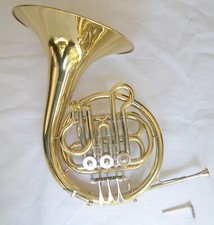 Funion French Horn Outfit Bb Key W Case Brass Body Gold Lacquer Bell 11.42"