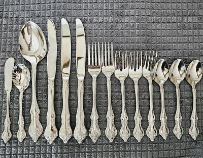 Wallace Stainless Chatham Dinner Salad Fork Teaspoons Set 14 Scrolls Floral Edge