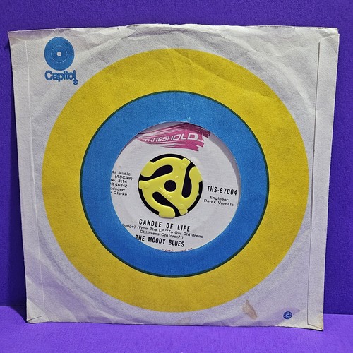 The Moody Blues Question/Candle Of Life 45 RPM Vinyl Record Classic Rock N Roll - Imagen 2 de 4