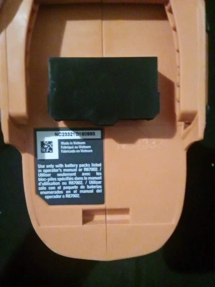 Destornillador de impacto hexagonal RIDGID 18 voltios 18 V 1/4" R860021 herramienta desnuda sucia Foto 3 de 3