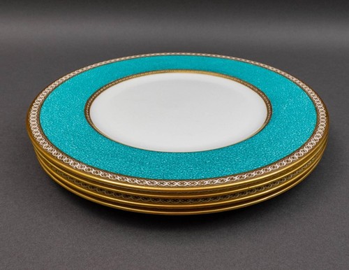 Wedgwood England Ulander Powder Turquoise 10 1/2" Dinner Plate Set Of 4 - Picture 4 of 8