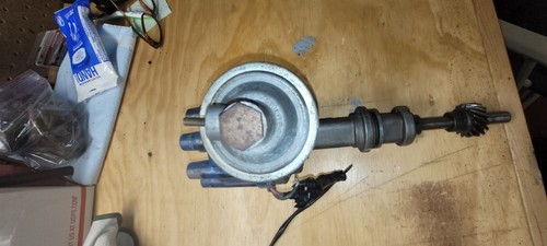 Autolite 12127 distributor - Picture 2 of 8