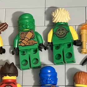 LEGO&reg; Minifigure Lloyd Jungle Knee Pads Tournament 70749 Ninjago H2 3