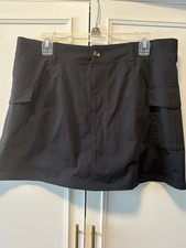 womens cargo skort