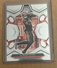 2024 Panini Mosaic - Bengals Star* WR Ja'Marr Chase #45 Silver Prizm! Nice Card