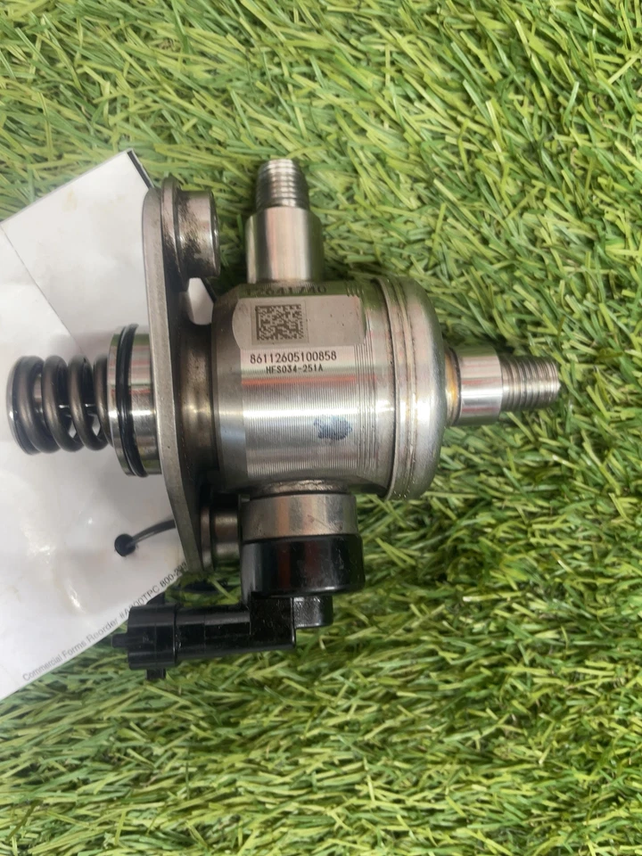 ✅ 2016 BUICK LACROSSE FUEL PUMP ENGINE MOUNTED OEM - Image 2 of 4