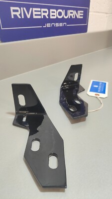 Jensen Interceptor - late MK3 front bumper mounting brackets x2