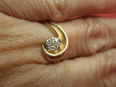 Nachlass 14k Gelbgold Cluster Ring mit 7 Diamanten 2,9 Gramm 3,5 Punkte 6 1/4