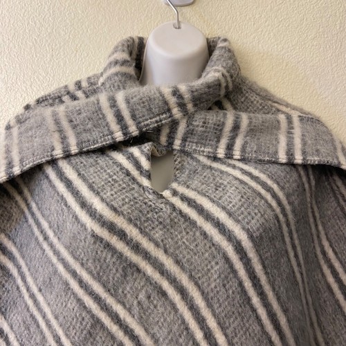 Vintage Alpaca Poncho Handmade Fringe Attached Scarf Embroidered Striped READ - Picture 14 of 24