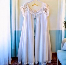 Claire Sandra by Lucie Ann Beverly Hills vtg 60's Peignoir Set Robe  Gown Small