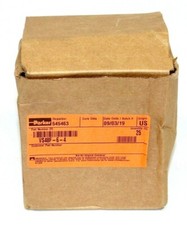 (5) Parker VS48F-6-4 BRASS CONNECTOR 3/8" Male Flanged X 1/4" NPT