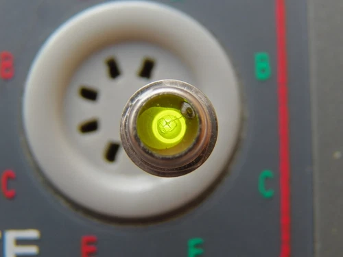 3L102V (4mm) ex-USSR GREEN Light Emitting Diodes QTY=20