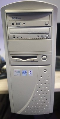 Fujitsu Siemens T-Bird Pentium 3 Slot 1  700 MHz 128MB Retro PC Windows 98