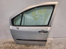 Porte avant et accessoires Renault MODUS