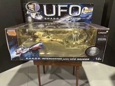 Product Enterprise SHADO Interceptor & UFO Saucer Diecast Set Gerry Anderson