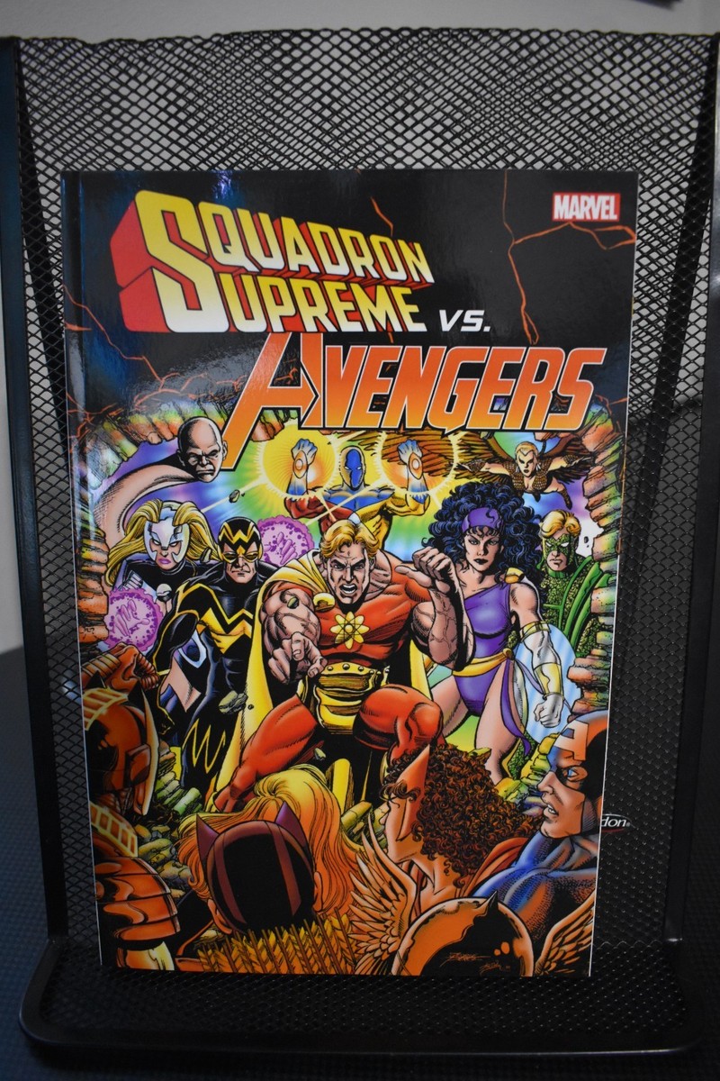 Squadron Supreme vs Avengers Complete Marvel Deluxe TPB 2021 BRAND