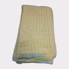 BEAUTIFUL NEW HANDMADE CROCHET BABY BLANKET/AFGHAN YELLOW 33"x42"