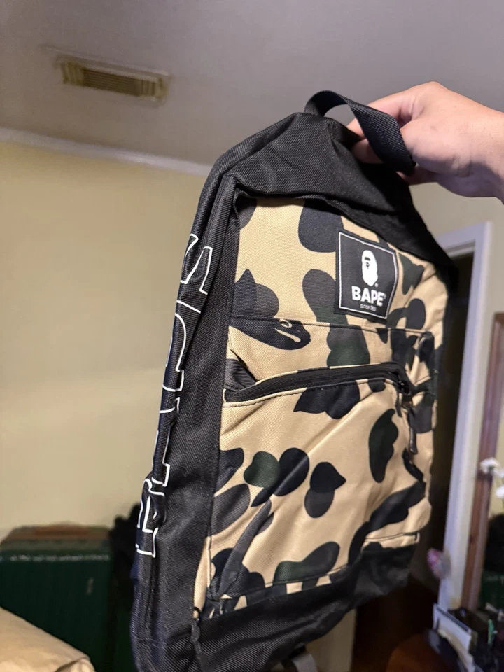 Mochila Camuflada Bape A Bathing Ape Impecable Envío Rápido Nueva Foto 2 de 2