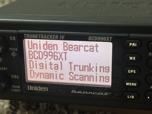 Scanner mobile numérique Uniden Bearcat BCD996XT avec alimentation et antenne - Photo 3/9