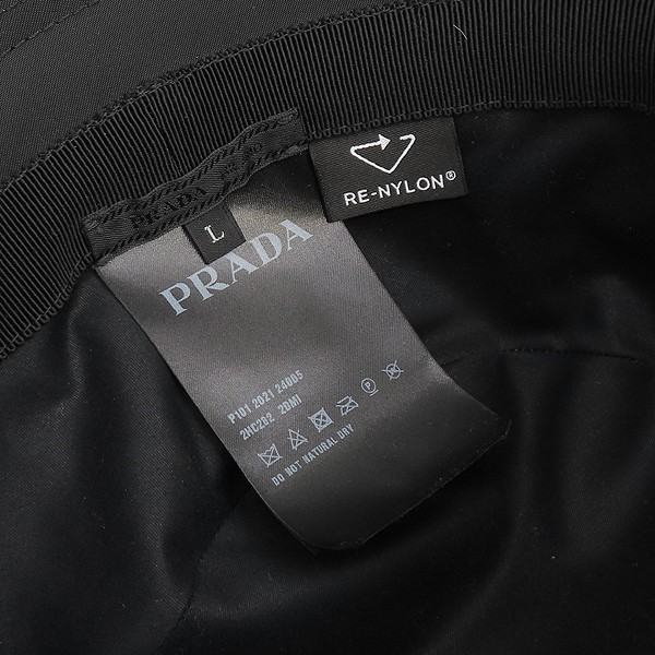 Prada Nylon Bucket Hat with Triangular Mini Pocke… - image 6