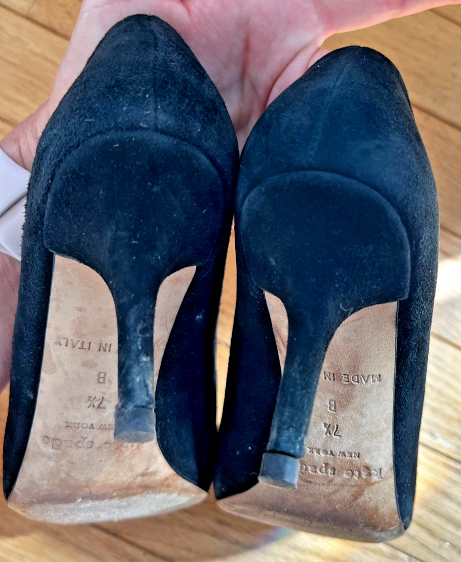 Black Suede Kate Spade New York Flower Pumps,Made in Italy Classic Chic, Sz 7.5 thumbnail 13