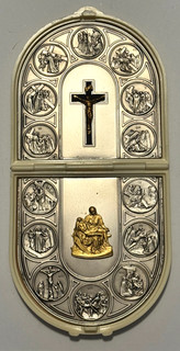 BEAUTIFUL VINTAGE NUNS FOLDING STATIONS OF THE CROSS POCKET CRUCIFIX SHRINE
