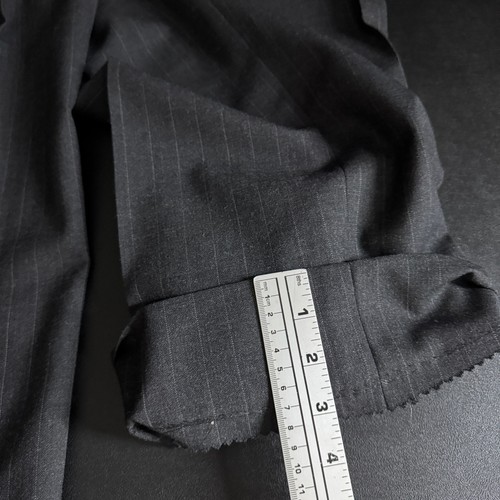 Botany 500 Pinstripe Suit 46R 40W Two Piece Wool Couture Menswear - Picture 8 of 16