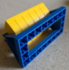 LEGO DUPLO - YELLOW AND BLUE UNLOADING WAGON - DELUXE TRAIN 10508 - VINTAGE